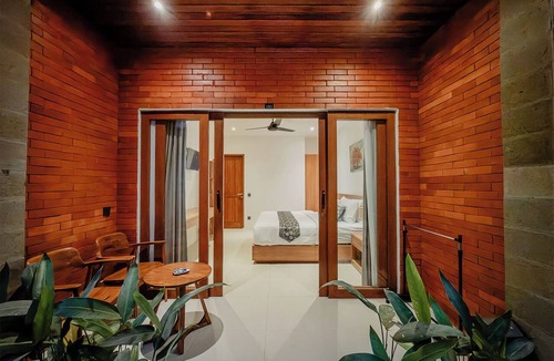 Pererenan Hotel | Uma Village Loft & Homestay