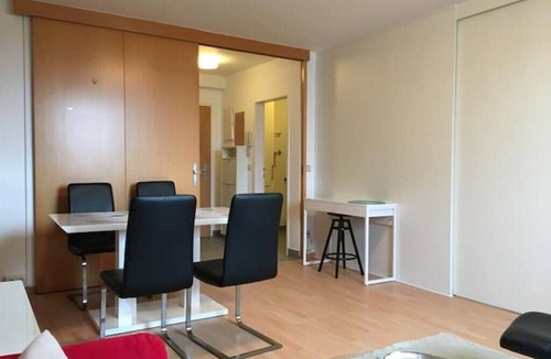 Kaisermuhlen Apartment | Un-vic U-bahn Badestrand Apartment - von Yukisplace