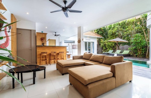 Dyanapura House | Up to 16 Pax, 2 Villas - Right by the beach