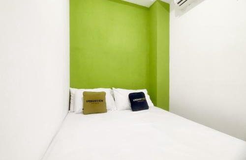 Solo City Centre Hotel | Urbanview ANT Living near Jalan Slamet Riyadi Solo