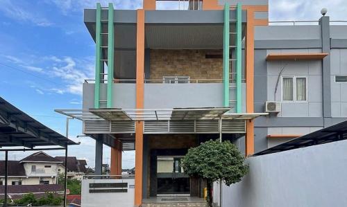Balikpapan Hotel | Urbanview Hotel Graha Sylva Lestari Balikpapan by RedDoorz