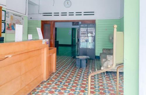 Sumedang Hotel | Urbanview Hotel Syariah near UPI Sumedang