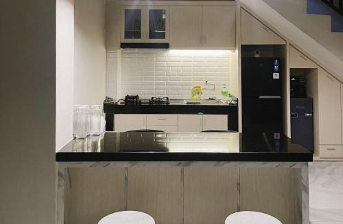 Makassar Hotel | Urbanview Hotel Wollangi Syariah Panakkukang Makassar
