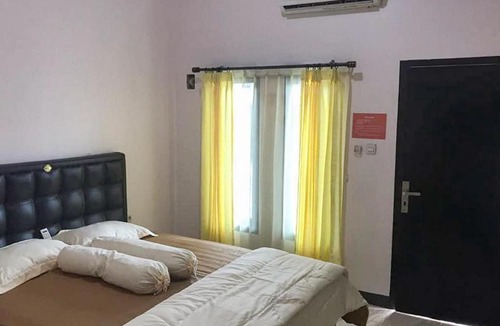 Jambi Hotel | Urbanview Marthina near Jambi Town Square
