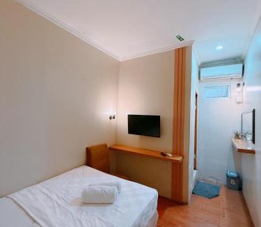Bogor Tengah Hotel | URVANA Hotel By Majestra Hospitality