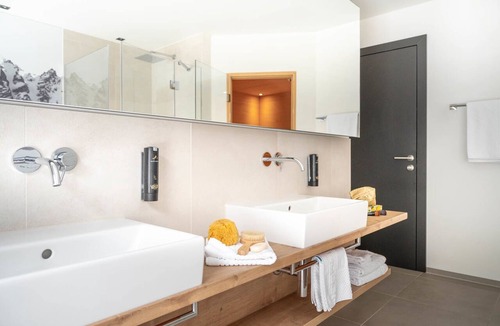Gaschurn Apartment | Vacation apartment/apartment for 4 guests with 60m² in Gaschurn (51947)