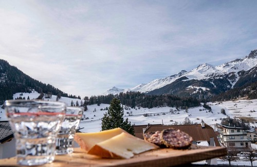 Nauders House | Vacation apartment Veilchen - ROSENHOF Apartments & Wellness & Farm
