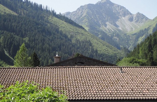 Bichlbach Apartment | Very comfortable u. spacious. Apartment with natural wood furniture from our own production