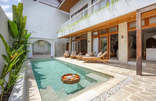 Sanur Villa | Villa Amoura by Optimum Bali, 500 m Sanur Beach