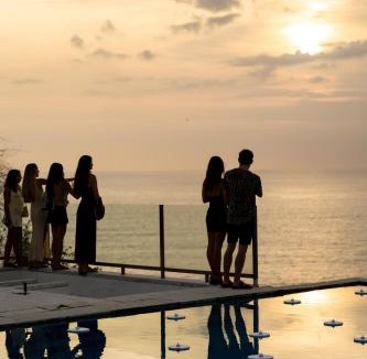 Uluwatu Villa | Villa Anugrah Uluwatu - 8BR Cliff-Edge Ocean view Luxury Estate
