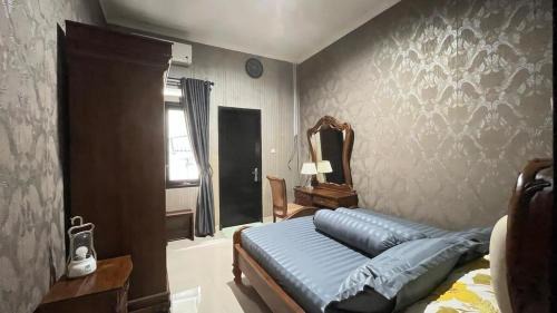 Sentul City Villa | Villa Asri in Sentul Syariah khusus untuk keluarga dan pasangan menikah
