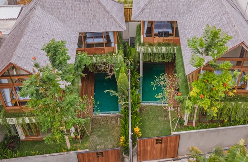 Pererenan Villa | Villa Avyathi at Anandathu Villas - Tropical 2BR Contemporary Villa in Canggu