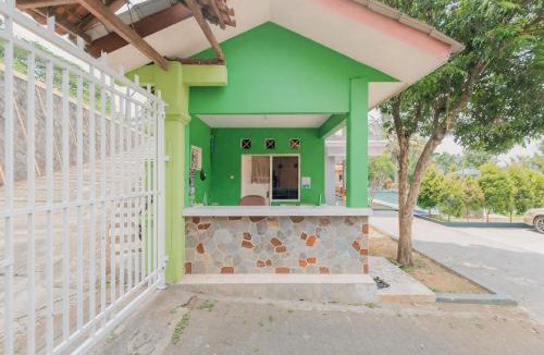 Megamendung House | Villa Batu Cisarua Puncak Bogor RedPartner