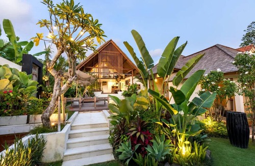 Banjar Semer Villa | Villa Chempaka in Canggu