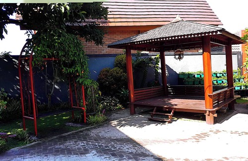 Parongpong Villa | Villa Dinar Strawberry