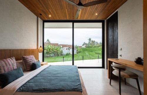 Tumbak Bayuh Villa | Villa Famara Pererenan, Canggu by Blacksand