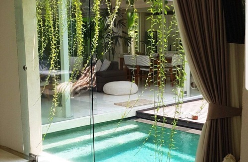 Batu Bolong Villa | Villa G Bali - 2 bedroom oasis in prime Canggu location