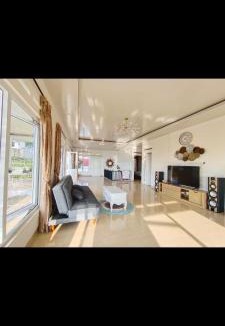 Megamendung Villa | Villa Istana Fitri