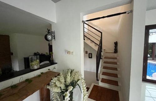 Batu Bolong Villa | Villa Mada Canggu
