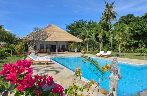 Banjartegehe Villa | Villa Nishi