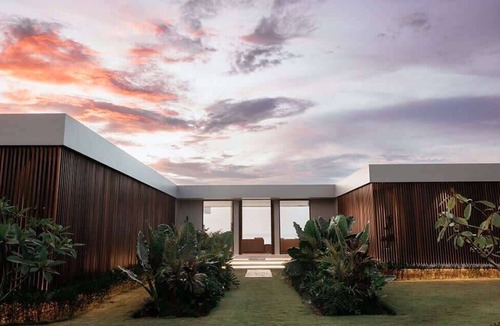 Mushroom Bay Villa | Villa Ocean Blue - 4 Bedroom Villa