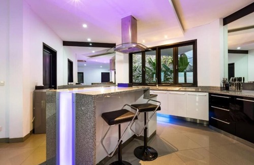 Bukit Villa | Villa Ocean's Height By Fays Hospitality