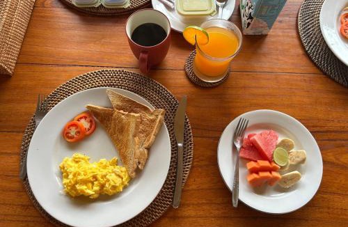 Penestanan Bed & Breakfast | Villa Pondok Edi