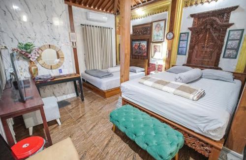 Mlati Villa | Villa Roemah Restoe Kolam Renang Private