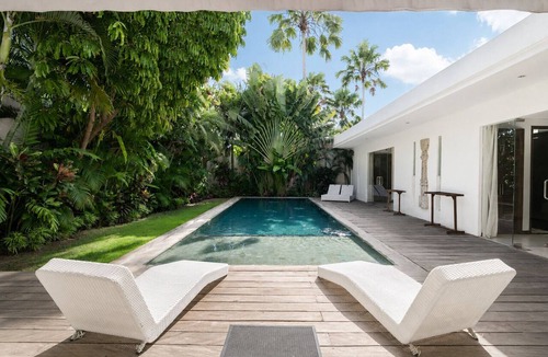 Drupadi House | Villa Saha | Elegant 3BR Pool Oasis Seminyak