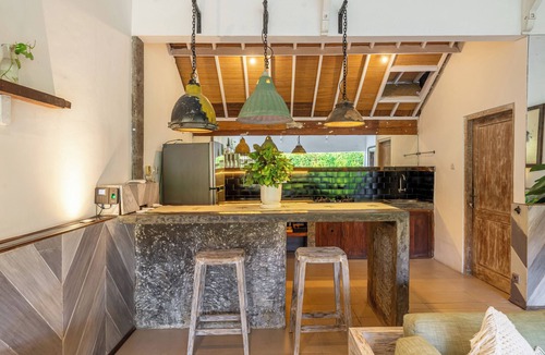 Petitenget Villa | Villa Sarong 1 funky design in prime location close to Potato Head