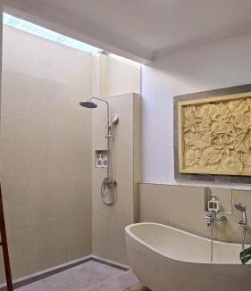 Kayu Putih House | Villa Serenity