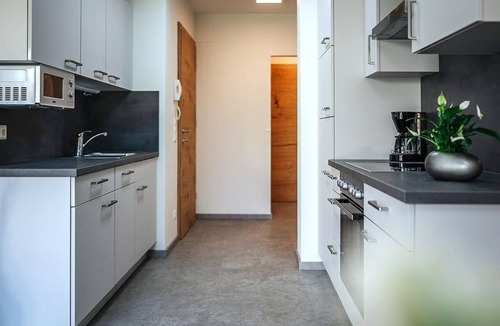 Faak am See House | Villa: Suite Sonnenblume - Ferienwohnungen & Bungalows am Faaker See Kargl