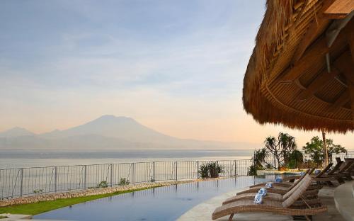 Mushroom Bay Villa | Villa Tanjung