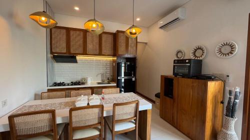 Cepaka Villa | Villa Tenang di Bali dekat Canggu & Tanah Lot
