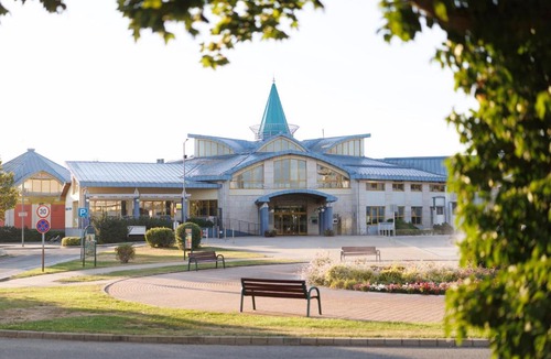 Sarvar Hotel | Vitalmed Hotel Sárvár