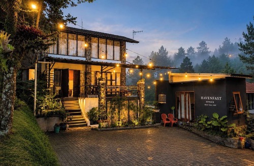 Parongpong Villa | W-5 Private Villa with Private Pool Lembang, Bandung