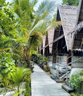 Kri House | Warahnus dive homestay