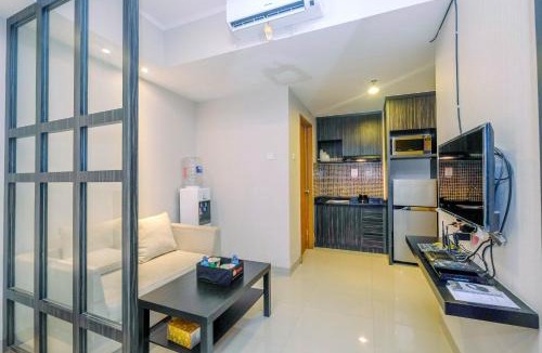 Cikarang Apartment | Warm and Cozy Studio at The Oasis Cikarang Apartment By Travelio