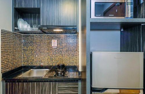 Cikarang Apartment | Warm and Cozy Studio at The Oasis Cikarang Apartment By Travelio