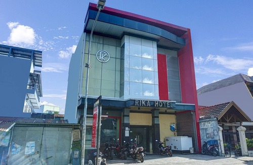 Makassar House | Warm Standard Double Escape Near Panakukang Mall