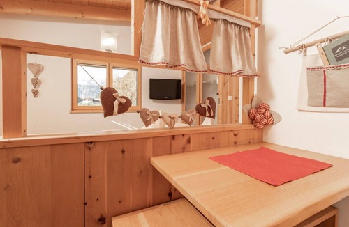 Niederthai House | Wonderful private villa for 24 guests with WIFI, TV, terrace and pets allowed