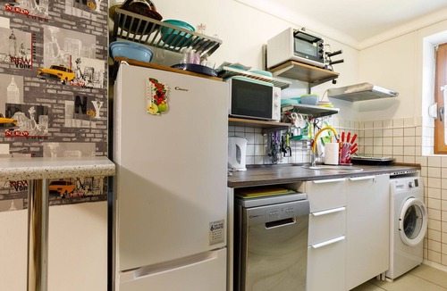 Sosto House | Wonderful villa for 4 guests with WIFI, hot tub, A/C, TV, balcony and pets allowed