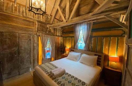 Bukit House | Wooden Cabin In Jimbaran - Magnolia Suite
