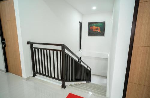 West Semarang Hotel | Yael Exclusive by Sajeeva