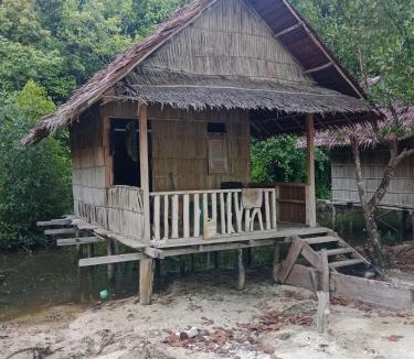 Pianemo Islands House | Yen Mangkangkan Homestay