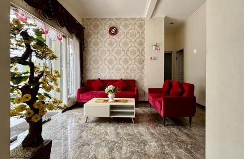 Malang Hotel | Yutaka Inn Dsoetta Suhat Raya