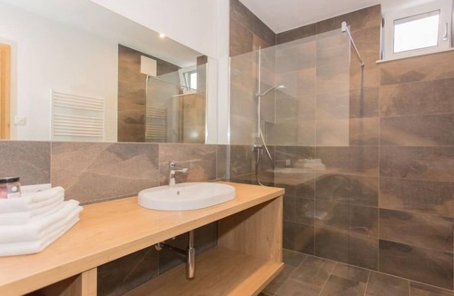 Zell am See Apartment | Zeller See by Interhome