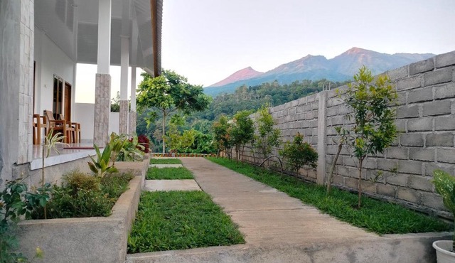 AL Homestay in Senaru