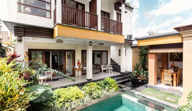 Amazing 4 Bedroom Private Pool Villa with panoramic rooftop