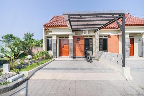 Ambara Citra Prambanan G1 in Bugisan